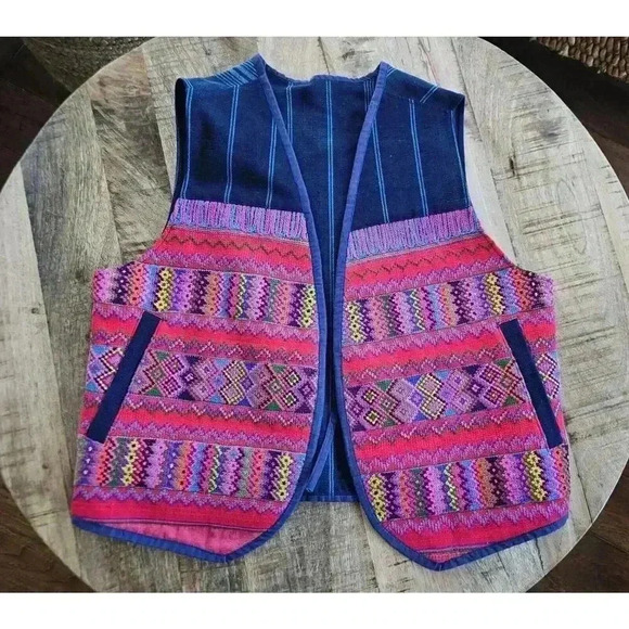 Vintage Embroidered Tribal Aztec Vest Made in Guatemala Size M/L EUC - Picture 1 of 8